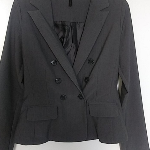 Have & Have Gray Blazer. - Picture 3 of 4